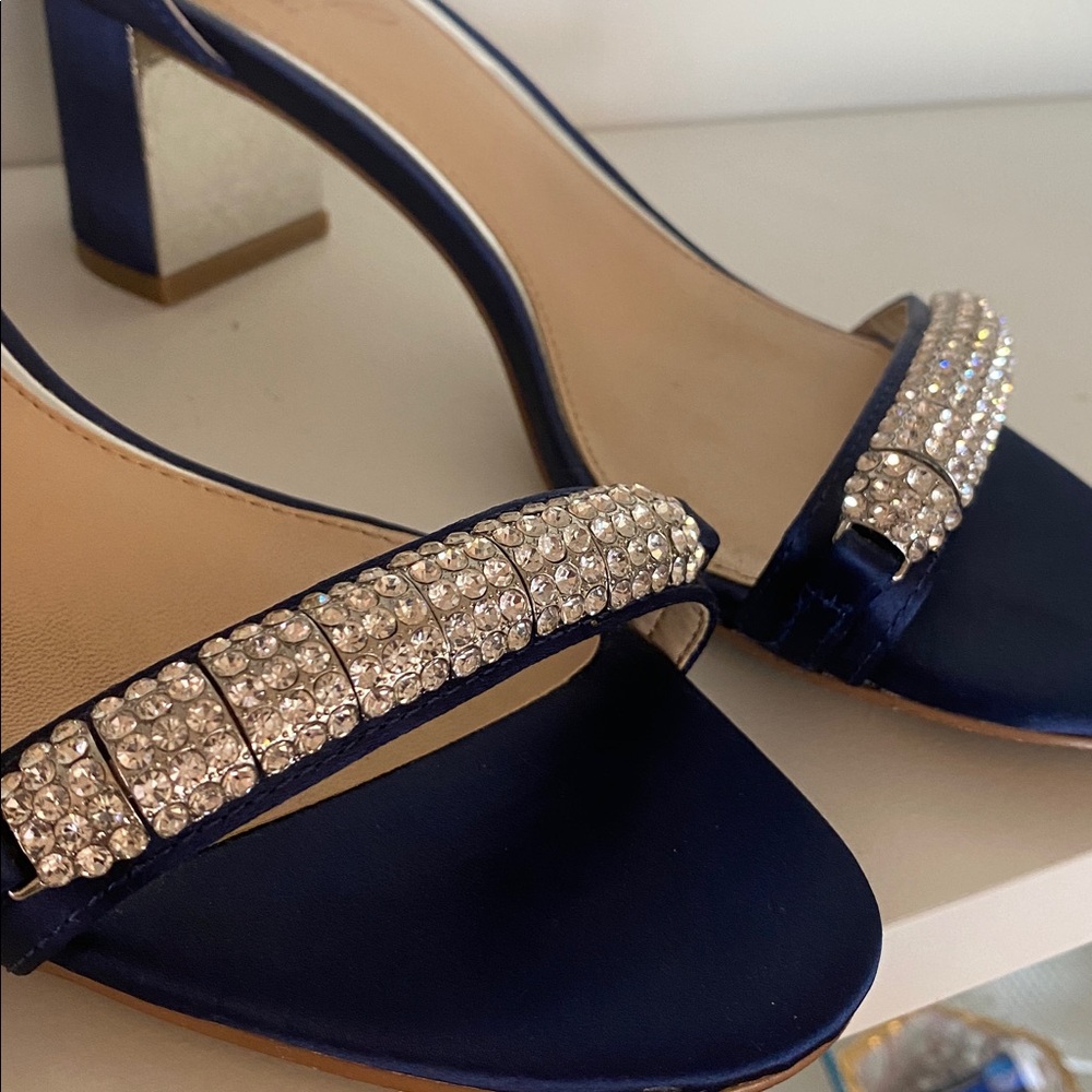 Jewel Badgley Mischka Navy Sandals - Picture 9 of 11